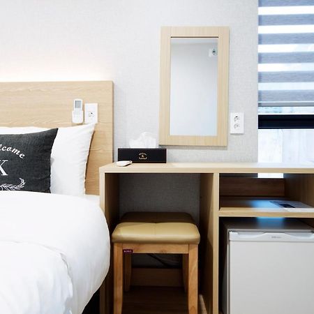 K-Grand Hostel Йосу Экстерьер фото