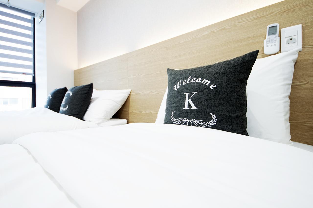 K-Grand Hostel Йосу Экстерьер фото