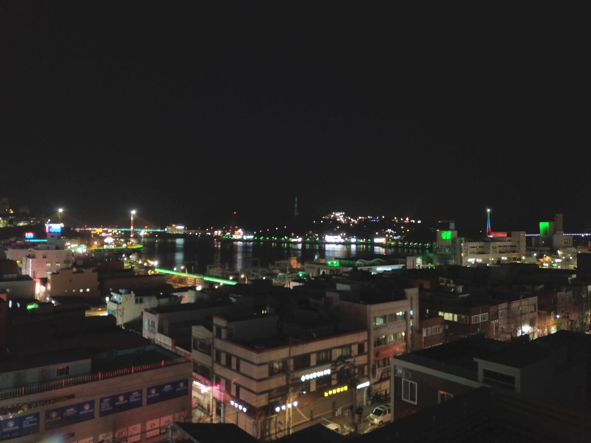 K-Grand Hostel Йосу Экстерьер фото