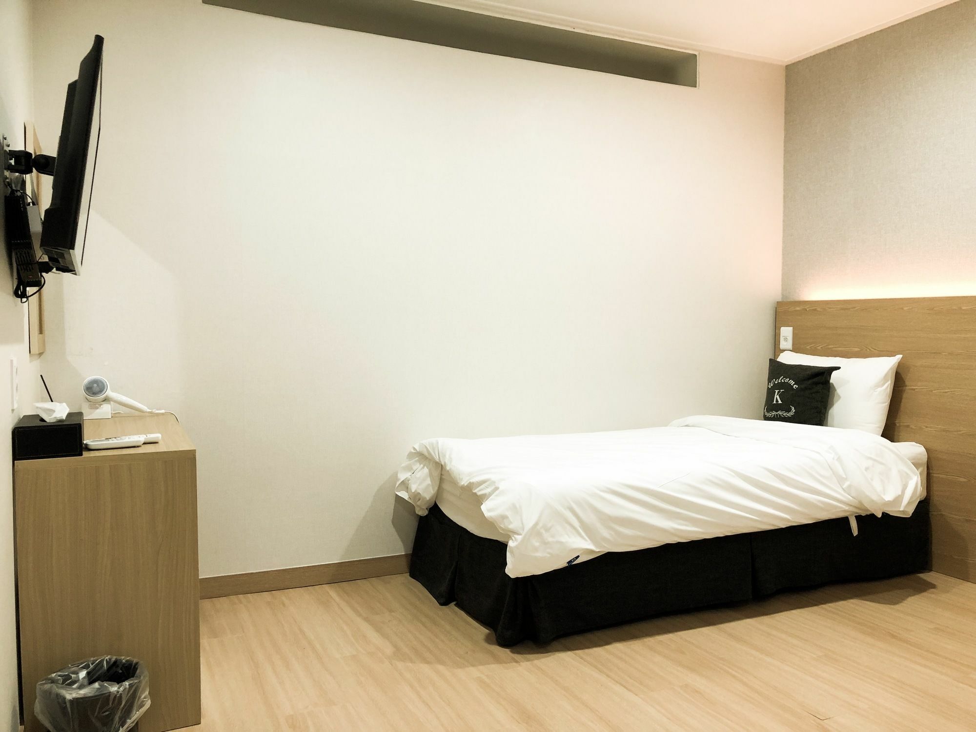 K-Grand Hostel Йосу Экстерьер фото